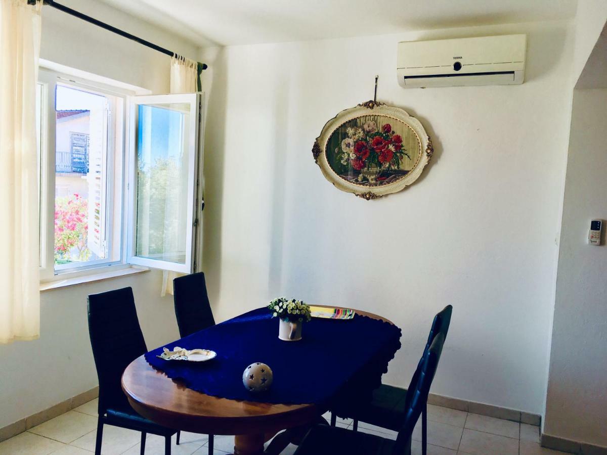 Apartmani Nina Sibenik Luaran gambar